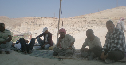 עובדי מחצבת סלעית השובתים